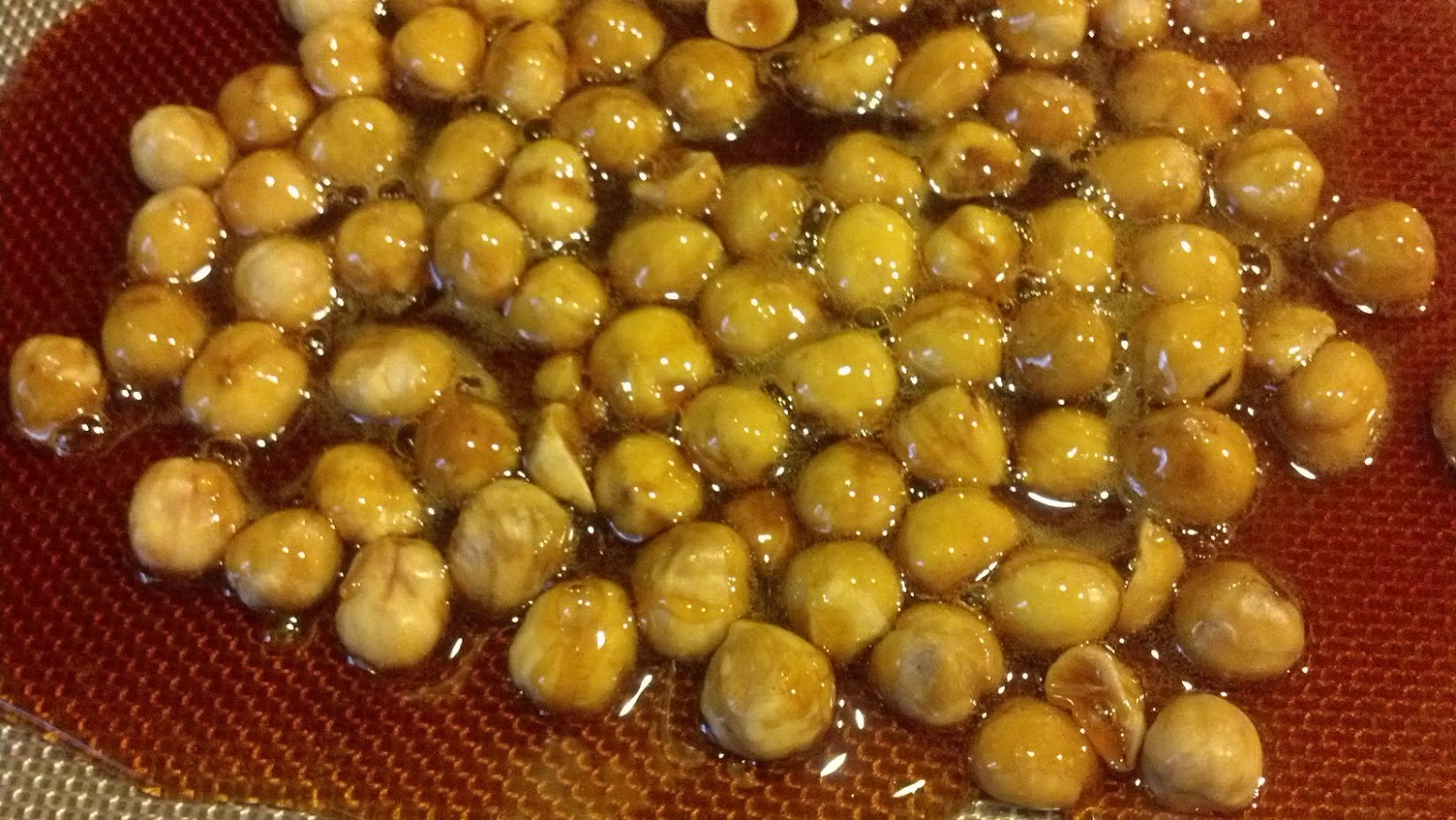 Parline אגוזי לוז וקרמל