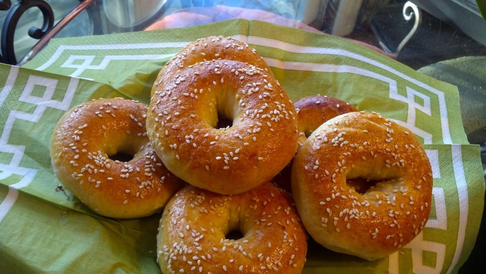 בייגל אמריקאי – קמח מלא ולבן